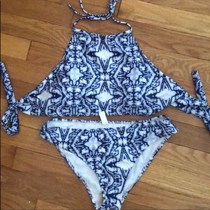 2-piece halter top/bottoms swimsuit